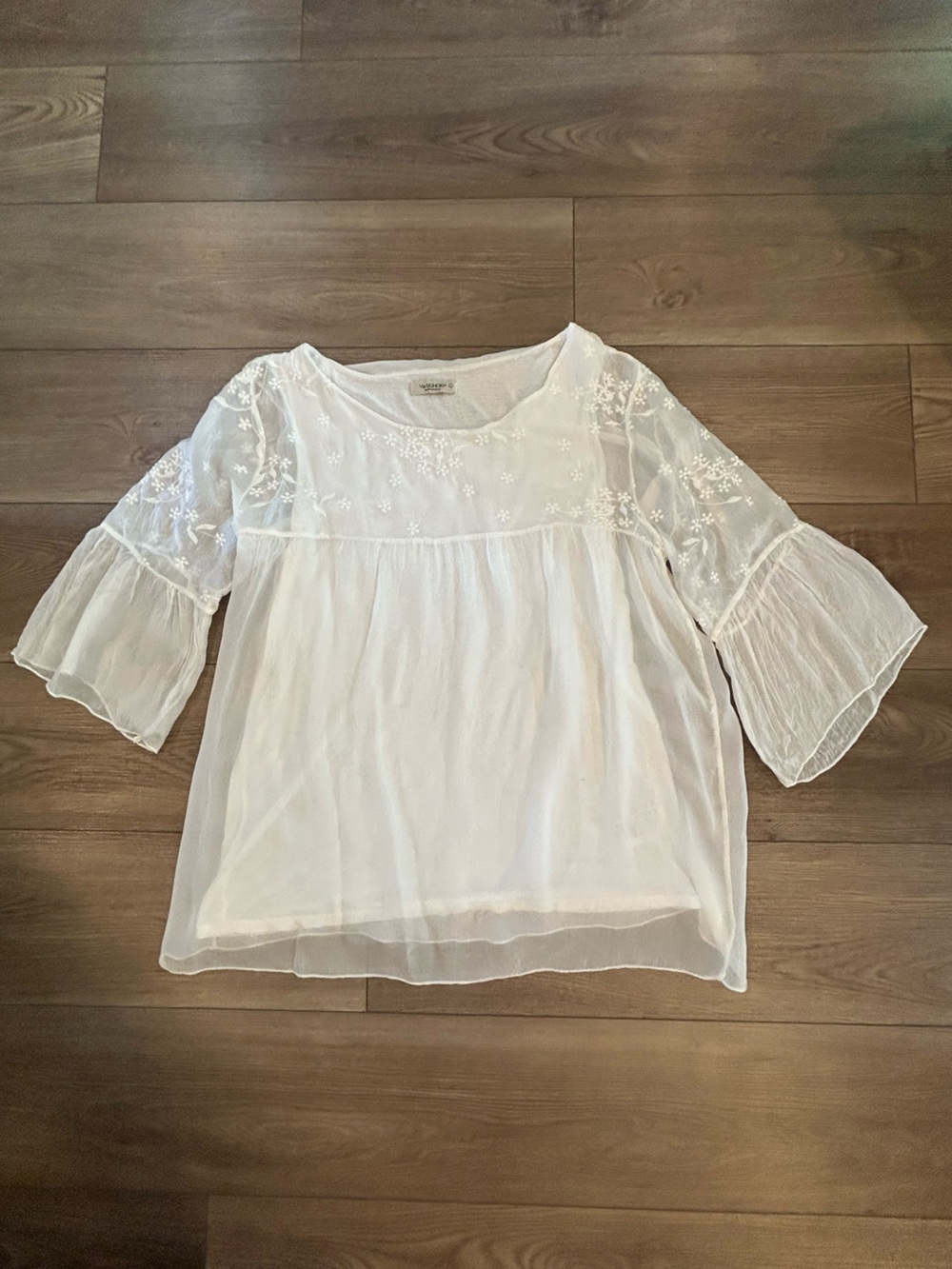 Via Signoria Italy 100% Silk Embroidered Blouse Large